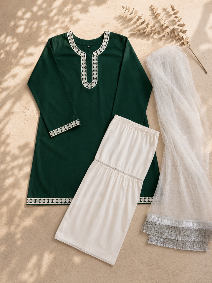 Green Legacy 3-Piece Lawn Suit With Mirror Lace &amp; Silver Detailing